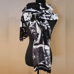KENNETH COLE Awearness Scarf/Wrap, Black and White with Fringed Edges